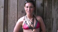 19 Y/o Bikini Flasher Gives Us A Fantastic Bent Over Gyno Twat Shot
